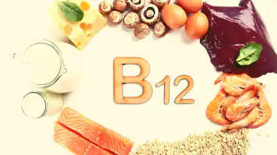 Vitamin B12 deficiency: विटामिन बी12 के कम लेवल से बॉडी में क्या होता है? जान ले वरना शरीर अंदर से हो जाएगा खोखला