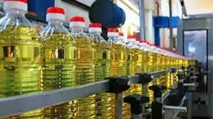 Oil Price: इस कंपनी ने घटाए तेल के दाम, 15-20 रुपये सस्ता हुआ, लोगों को मिली बड़ी राहत