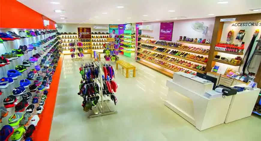 जूते-चप्पल बनाने वाली 2 कंपनी के शेयर में आएगी तेजी, ₹1775 तक जाएगा भाव!