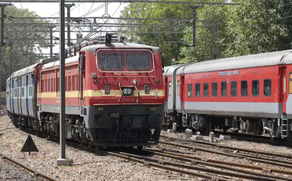 खुलासा : रेलवे के 29 कर्मचारियों ने फर्जी दस्तावेजों पर 32 साल की नौकरी, विभाग को जांच करने में लगे 21 साल