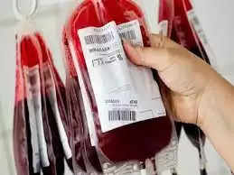 Blood Transfusion: हर साल अपने बेटे का खून चढ़वाता है ये पिता, कारण सुनेंगे तो आप भी सोचेंगे..काश ऐसा होता!