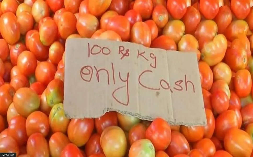 Tomato Price Hike: टमाटर पूरे भारत में महंगा नहीं, इन शहरों में आज भी 25 रुपये प्रति KG बिक रहा!
