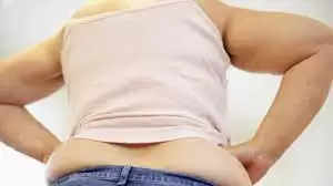 बिस्तर पर लेटे-लेटे कर लें ये एक्सरसाइज, पेट की चर्बी कम होने के साथ शरीर में आ जाएगी फुर्ती