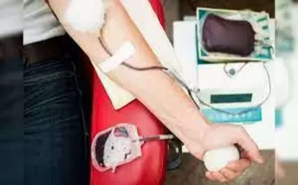 Blood Donate करने जा रहे हैं तो रखें इन बातों का ध्यान, एक्सपर्ट से जानें रक्तदान से पहले और बाद में कैसा हो आहार